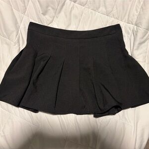 Black Pleated Mini Skirt